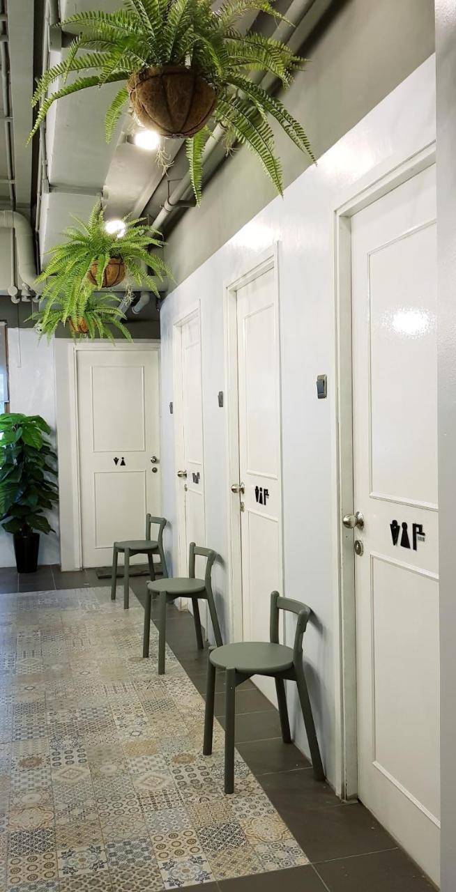 The Pod At Road Boutique Capsule 2* Singapur